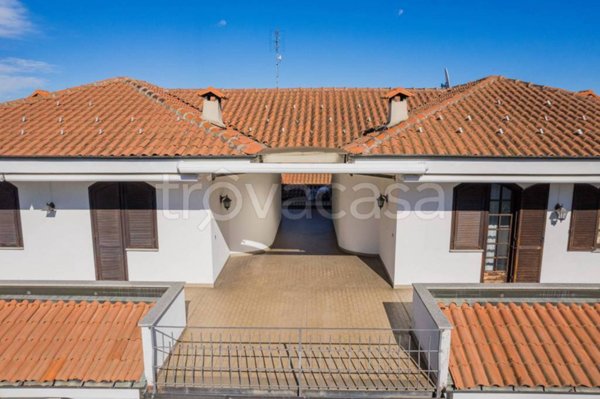 villa in vendita a Scalenghe in zona Viotto