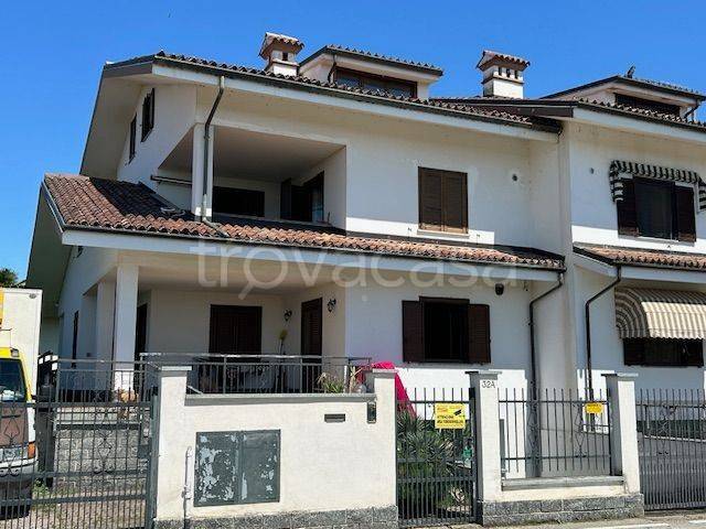casa indipendente in vendita a Scalenghe in zona Viotto