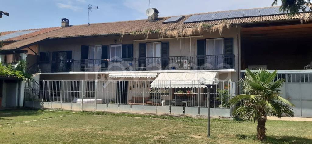 casa indipendente in vendita a Scalenghe
