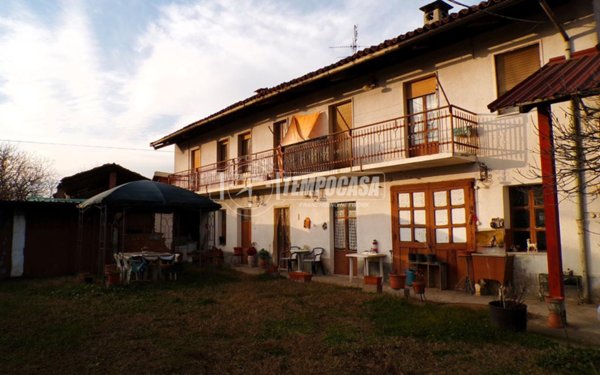 casa indipendente in vendita a Scalenghe