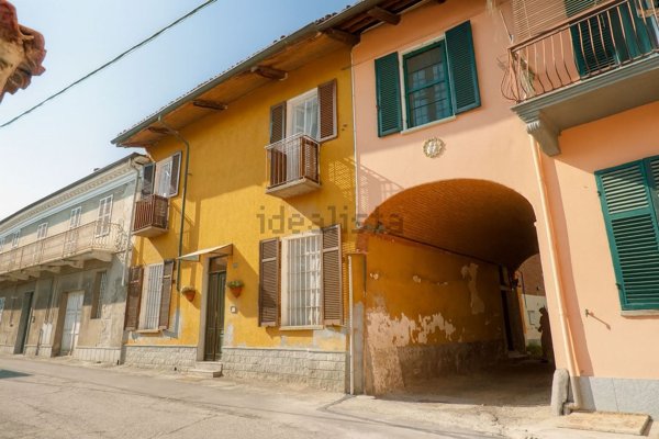 casa indipendente in vendita a Scalenghe