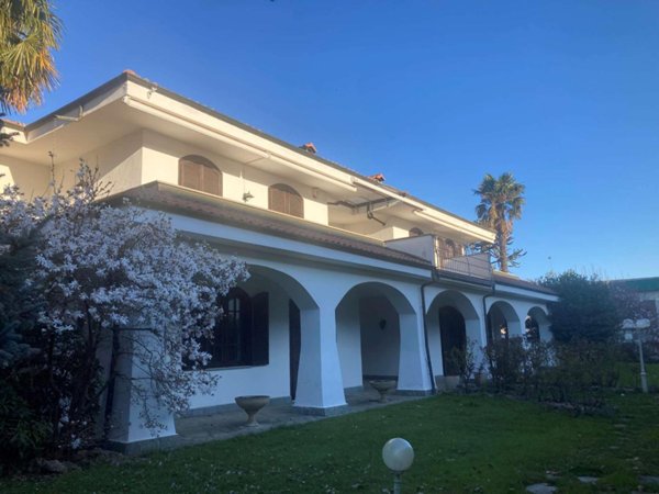 casa indipendente in vendita a Scalenghe