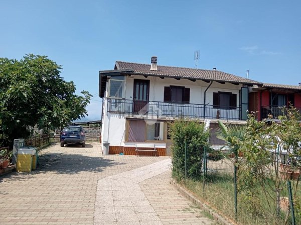 casa indipendente in vendita a Scalenghe