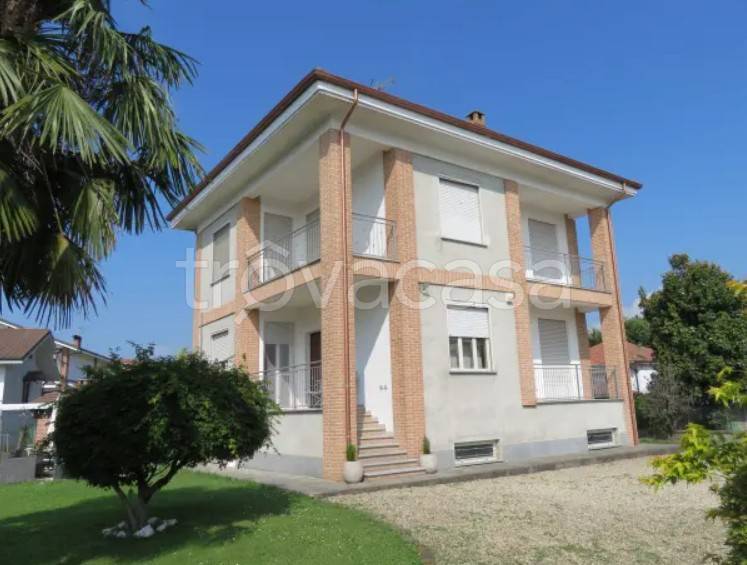 casa indipendente in vendita a Scalenghe