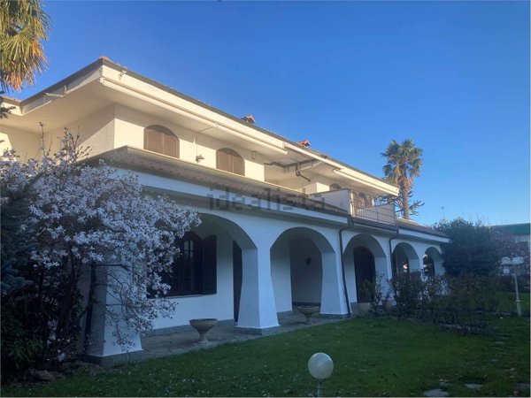 casa indipendente in vendita a Scalenghe