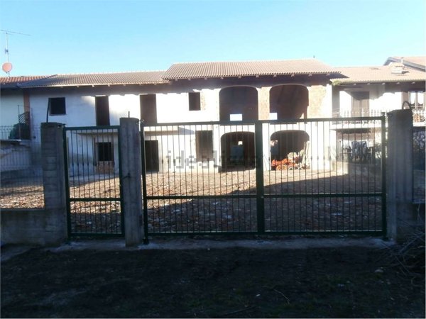 casa indipendente in vendita a Scalenghe