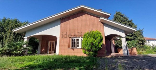 casa indipendente in vendita a Scalenghe in zona Murisenghi