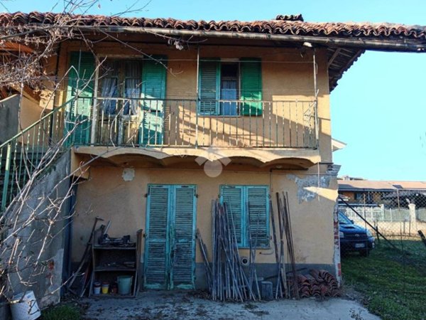 casa indipendente in vendita a Scalenghe in zona Murisenghi