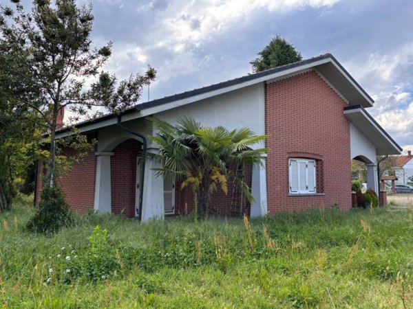 casa indipendente in vendita a Scalenghe