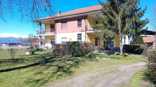 casa indipendente in vendita a Scalenghe