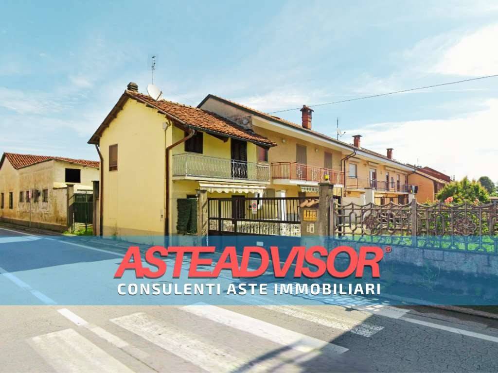 casa indipendente in vendita a Scalenghe in zona Pieve di Scalenghe