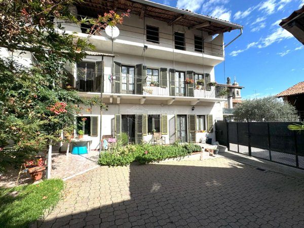 casa indipendente in vendita a Scarmagno