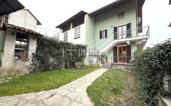 casa indipendente in vendita a Scarmagno