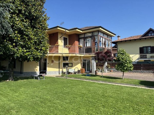 casa indipendente in vendita a Scarmagno