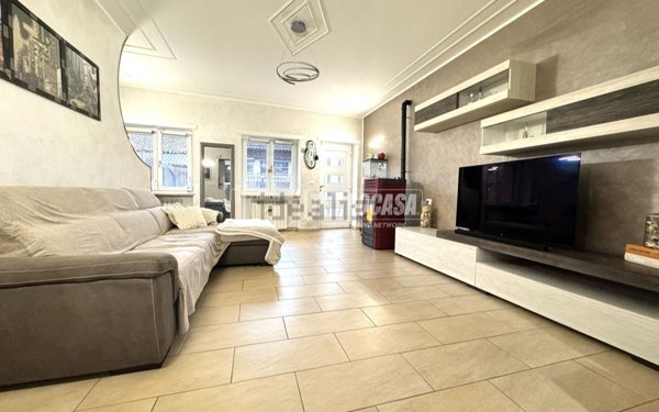 casa indipendente in vendita a Scarmagno