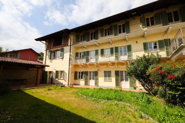 casa indipendente in vendita a Scarmagno