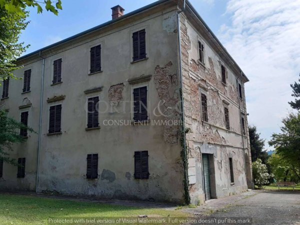 villa in vendita a Sciolze