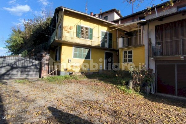 casa indipendente in vendita a Sciolze