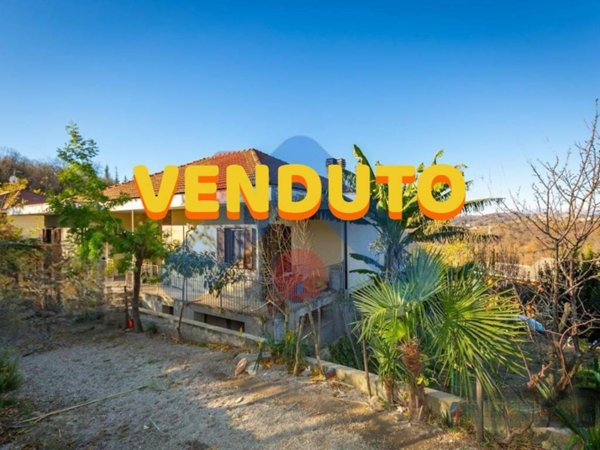 casa indipendente in vendita a Sciolze