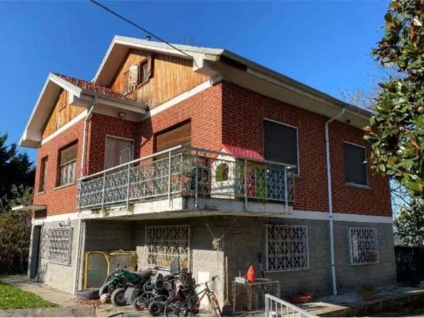 casa indipendente in vendita a Sciolze