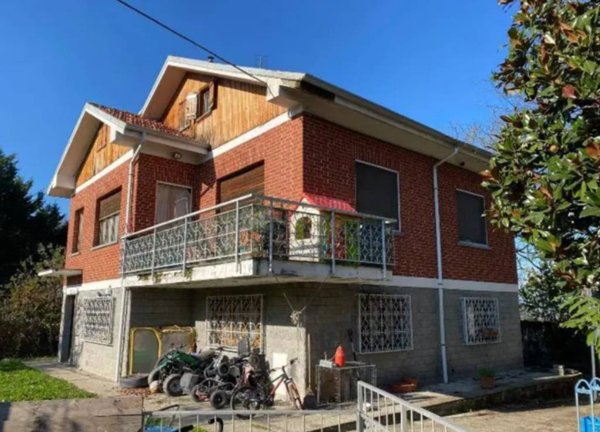 casa indipendente in vendita a Sciolze