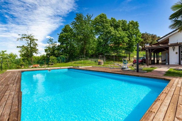 casa indipendente in vendita a Sciolze