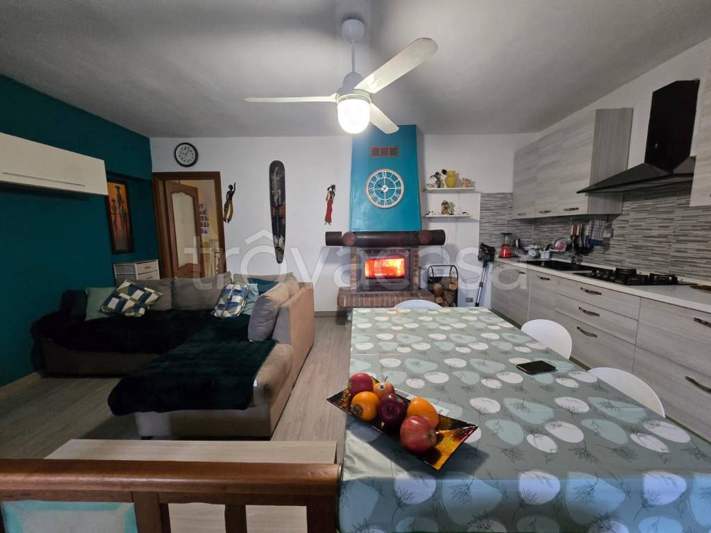 casa indipendente in vendita a Sciolze