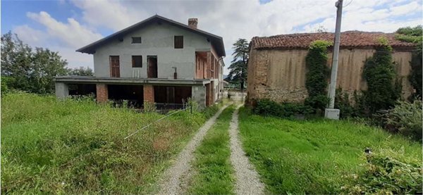 casa indipendente in vendita a Sciolze