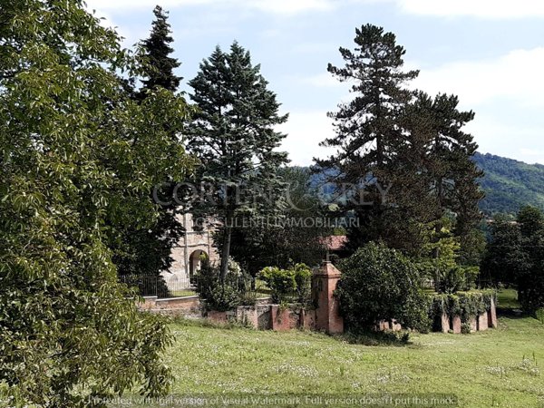 villa in vendita a Sciolze