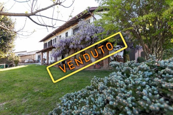 casa indipendente in vendita a Sciolze