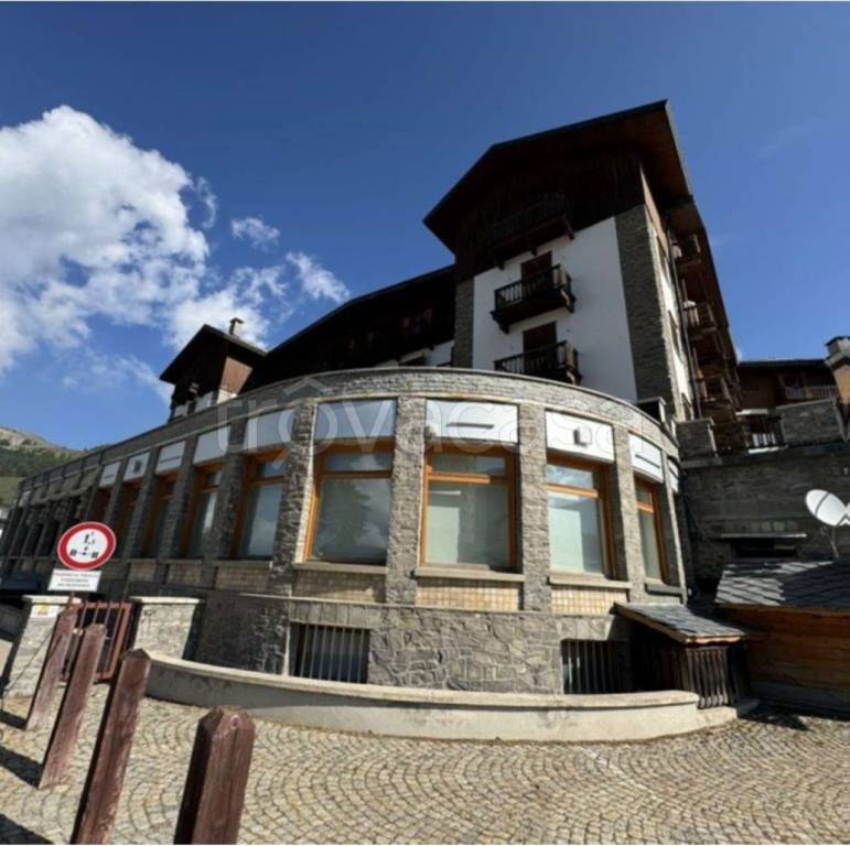 negozio in vendita a Sestriere