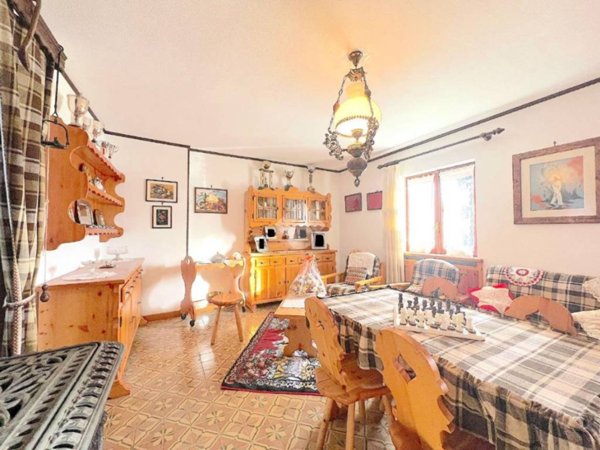 casa semindipendente in vendita a Sestriere in zona Champlas Du Col