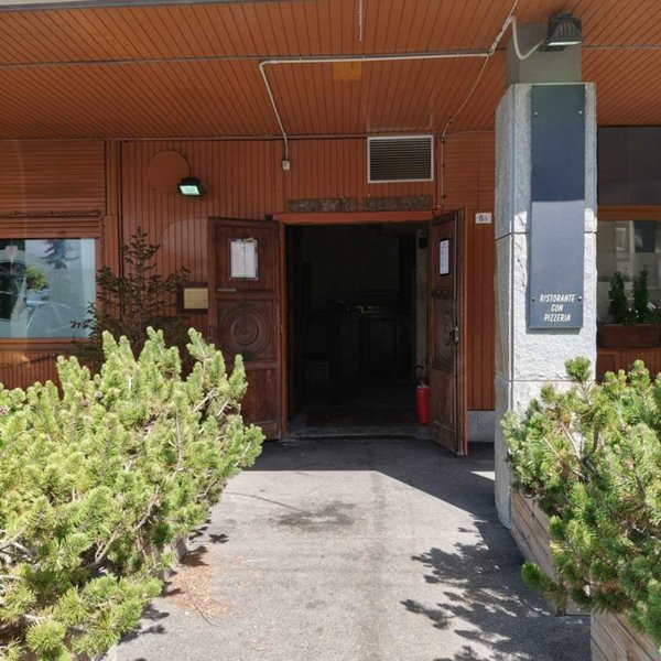 negozio in vendita a Sestriere