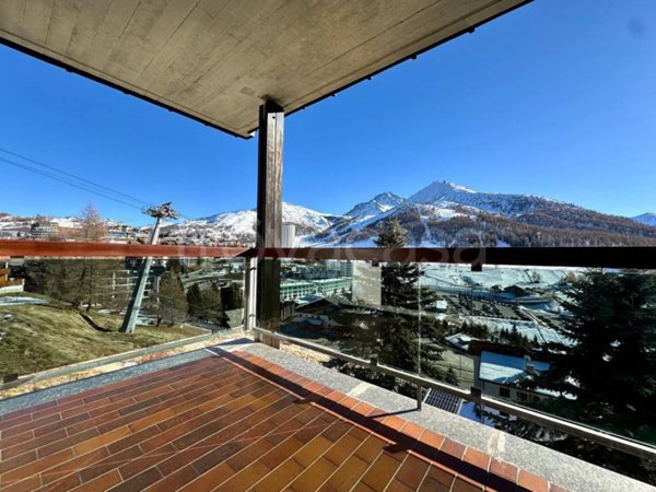 negozio in vendita a Sestriere