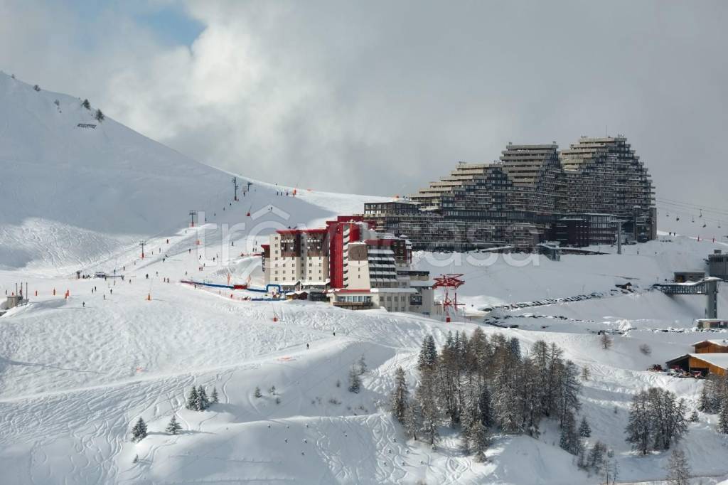 negozio in vendita a Sestriere in zona Borgata di Sestriere
