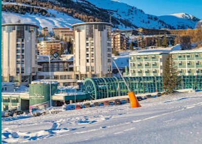 negozio in vendita a Sestriere in zona Borgata di Sestriere