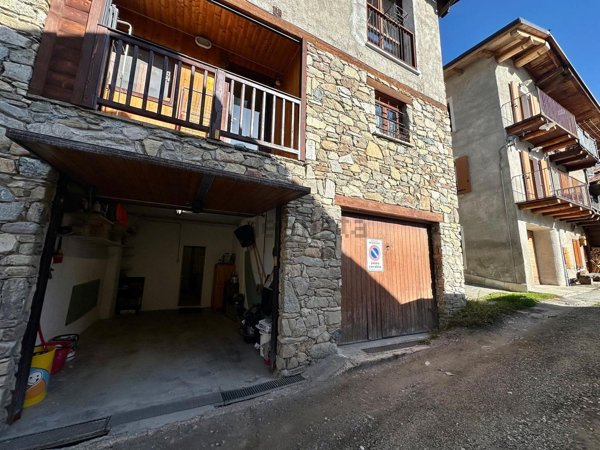 appartamento in vendita a Sestriere in zona Champlas Du Col