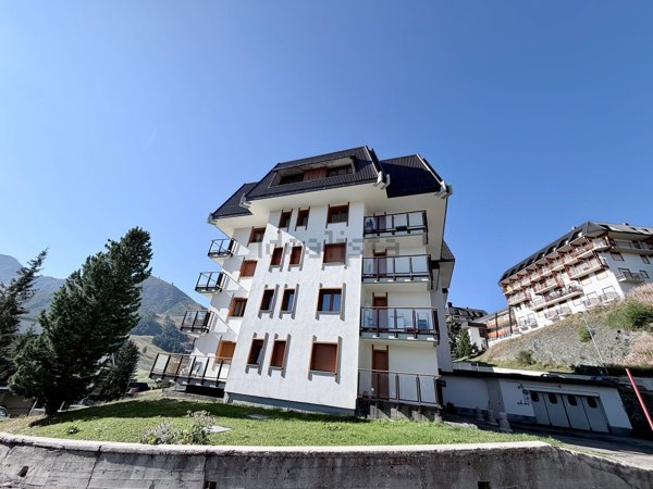 appartamento in vendita a Sestriere in zona Borgata di Sestriere