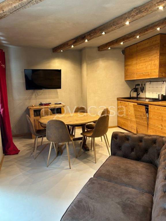 appartamento in vendita a Sestriere in zona Borgata di Sestriere