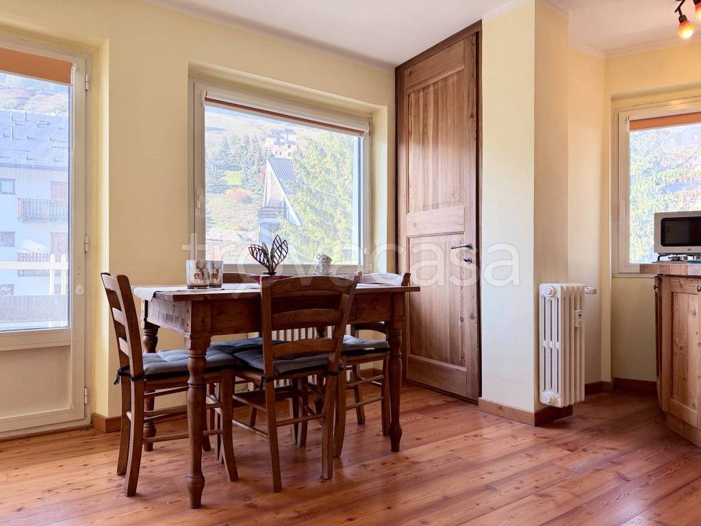 appartamento in vendita a Sestriere in zona Borgata di Sestriere