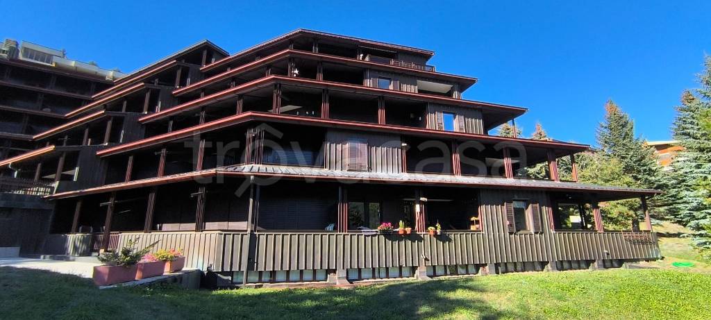 appartamento in vendita a Sestriere in zona Borgata di Sestriere