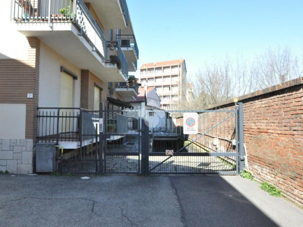 locale di sgombero in vendita a Settimo Torinese