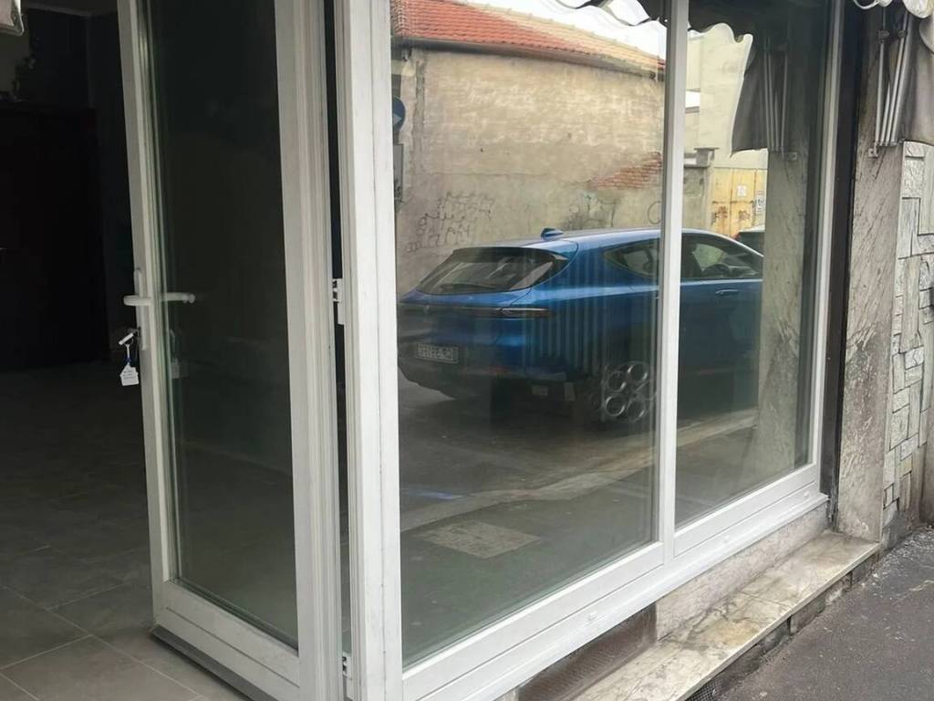 negozio in vendita a Settimo Torinese