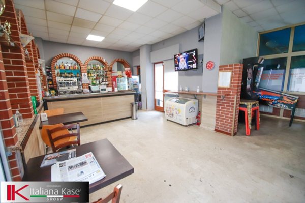 locale commerciale in vendita a Settimo Torinese