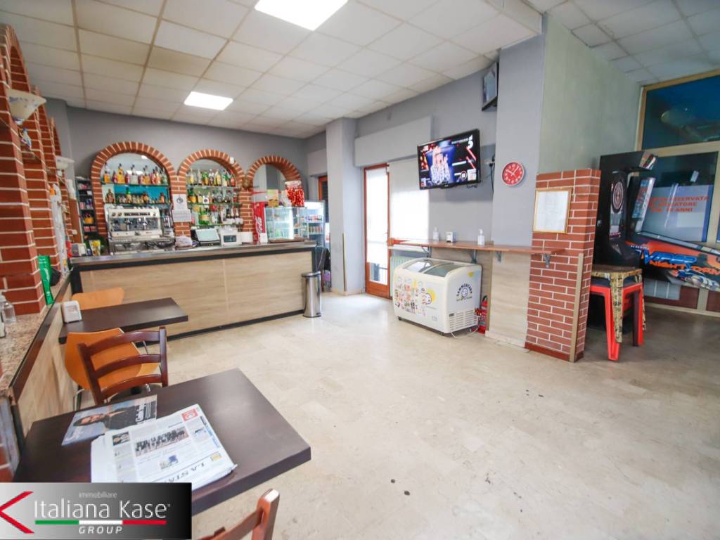 locale commerciale in vendita a Settimo Torinese