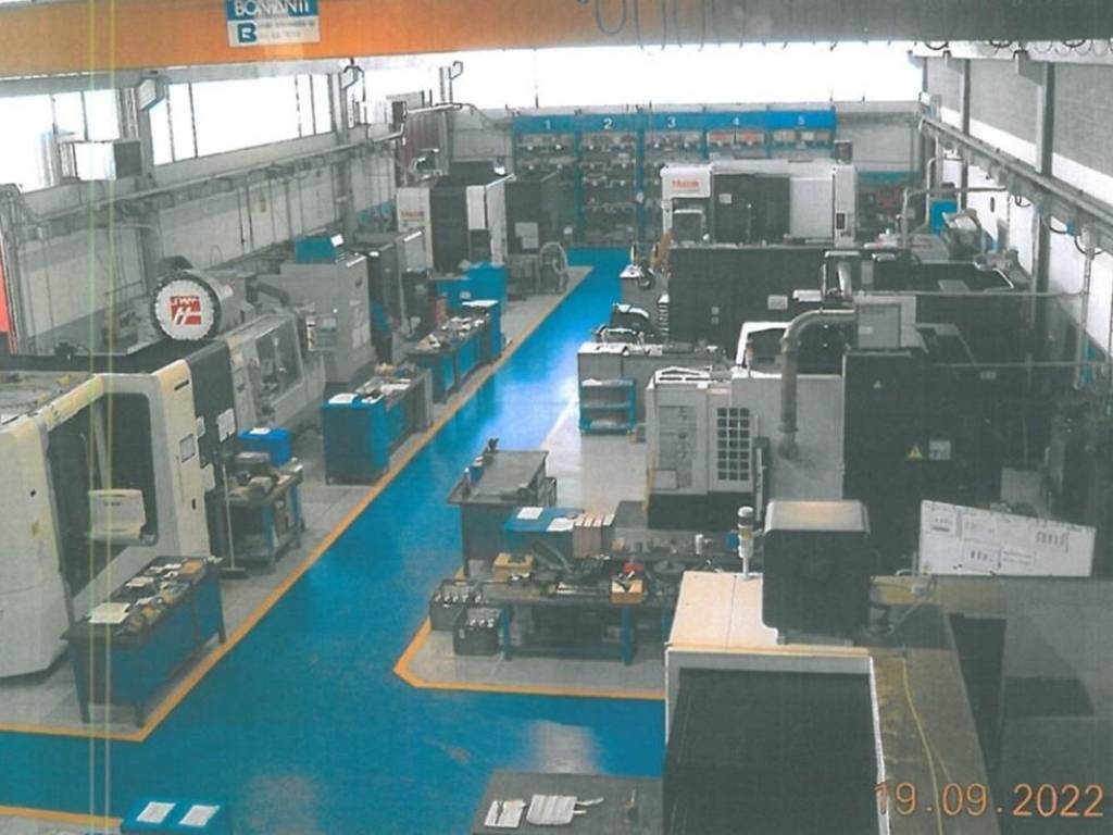 locale commerciale in vendita a Settimo Torinese