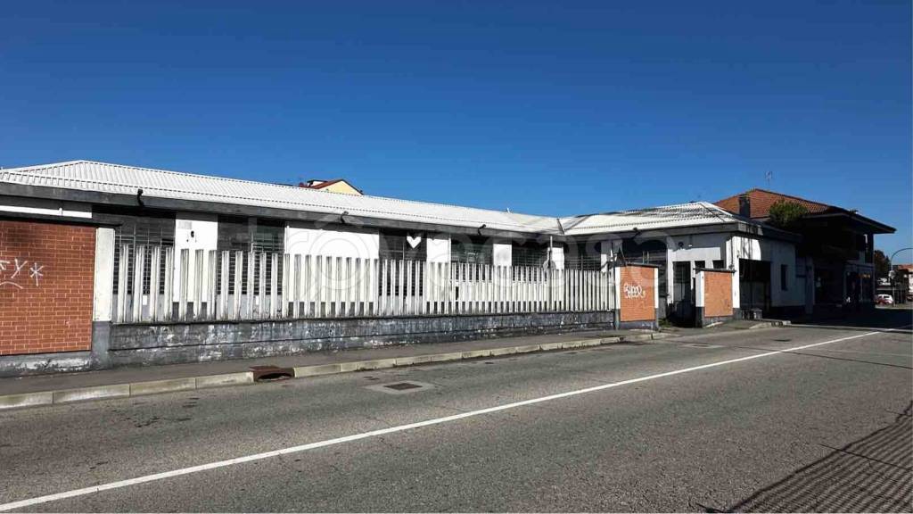 negozio in vendita a Settimo Torinese