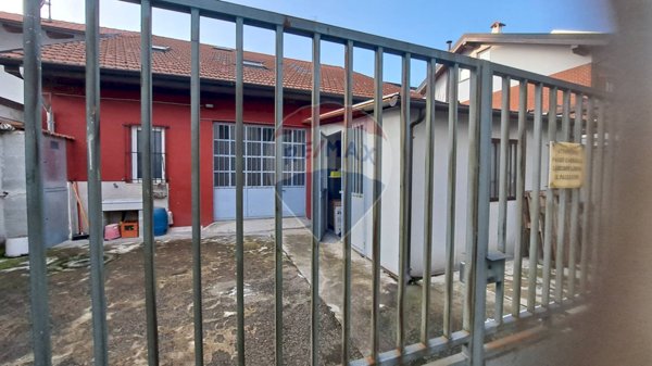 negozio in vendita a Settimo Torinese