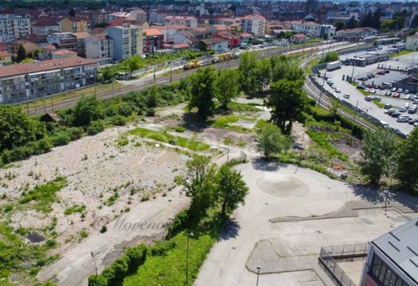 terreno edificabile in vendita a Settimo Torinese