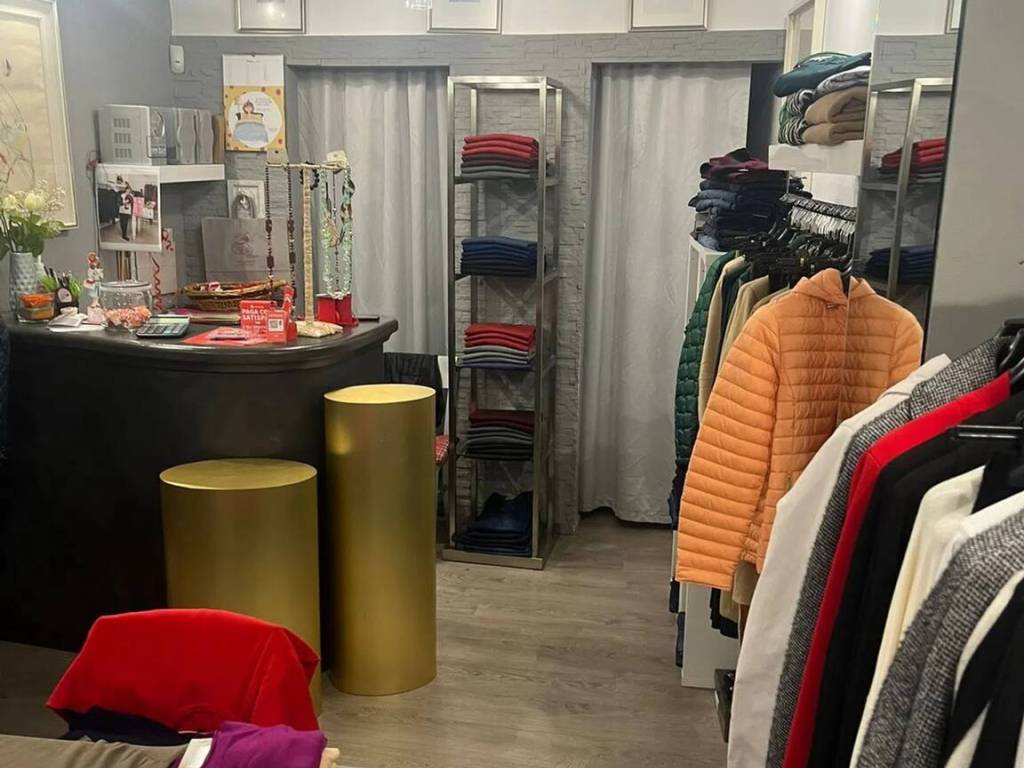 negozio in vendita a Settimo Torinese